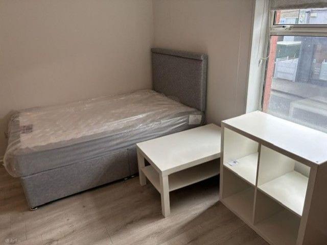 Apartment to rent in Bluebell, North Tipperary
