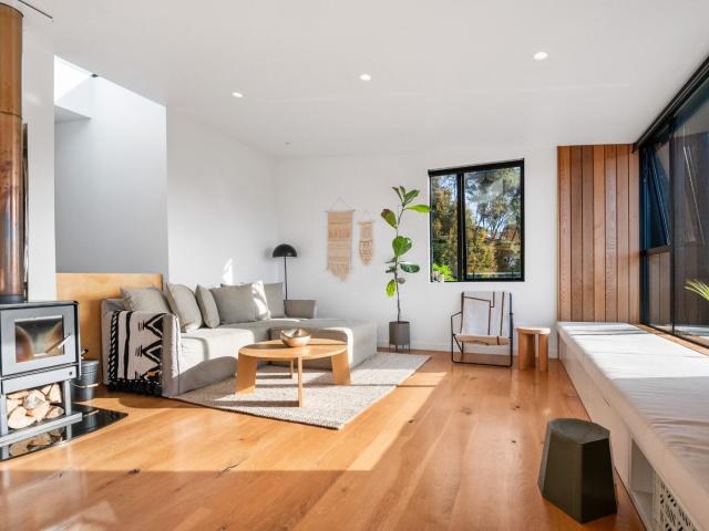 Apartment for rent in Waiheke Island, Auckland