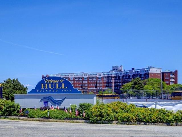 Condo for sale in Hull, Plymouth County