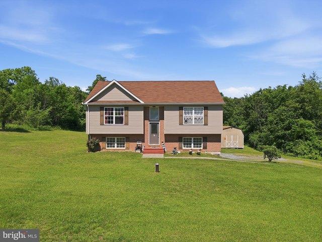 House for sale in Capon Bridge, West Virginia