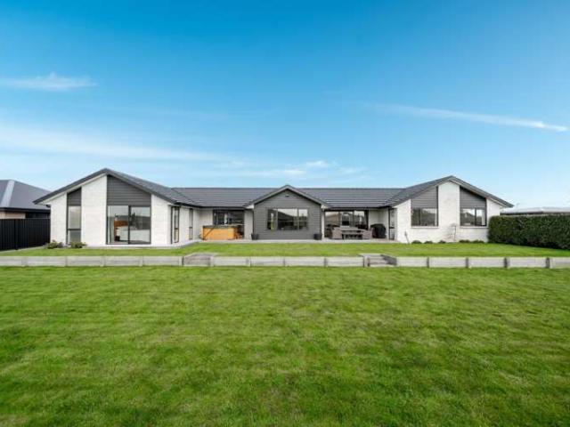 House for sale in Southland