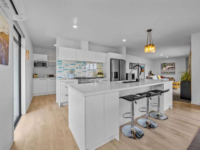 House for sale in Huntingdon, Canterbury