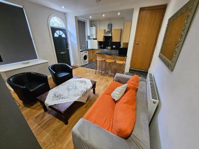 House for rent in Woodhouse, West Yorkshire