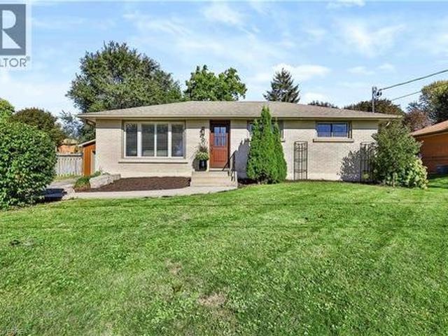House for sale in St George, Southwestern Ontario