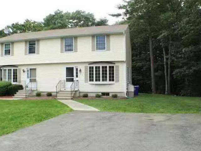 Condo for rent in Brockton