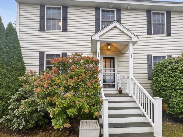 House for sale in Pinardville, Goffstown