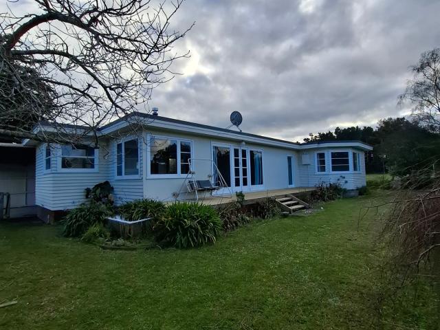 House for rent in Raumai