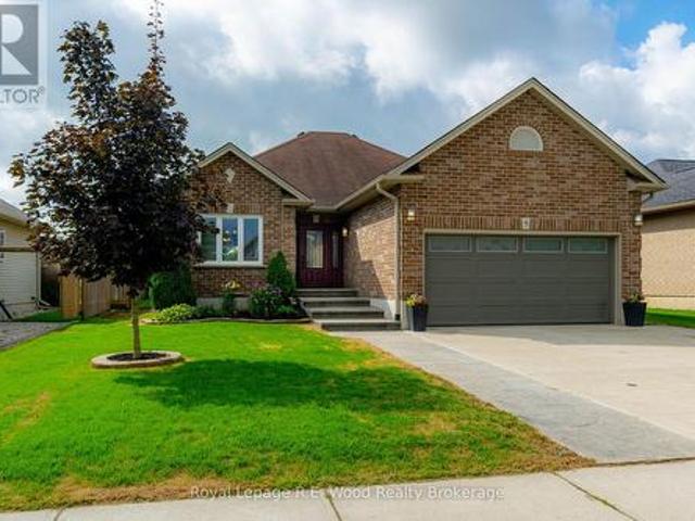 House for sale in Norwich, Ontario