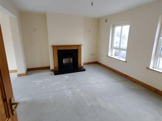 Terraced House for sale in Coolaney