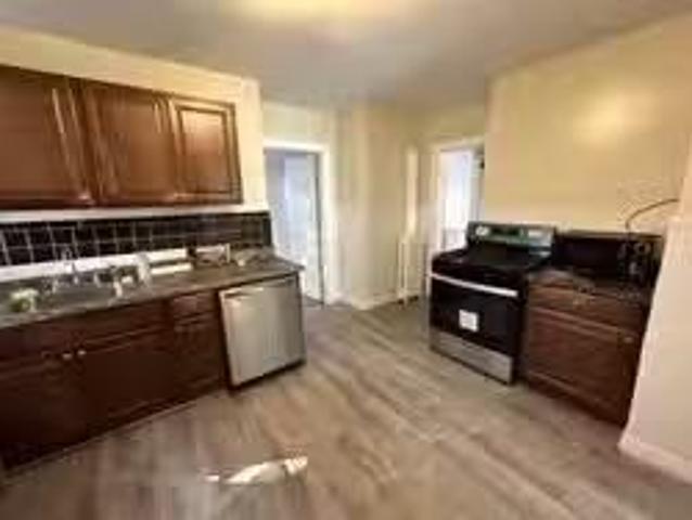 Apartment for rent in Brighton