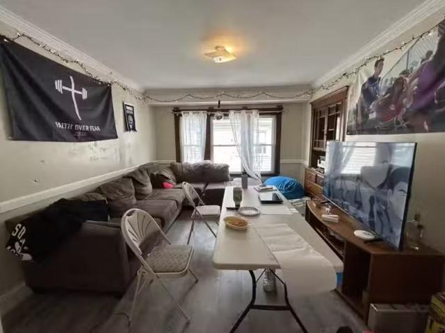Apartment for rent in Brighton