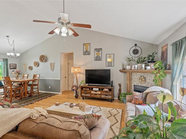House for sale in Ark