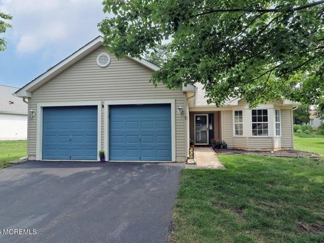 House for sale in Whiting, New Jersey