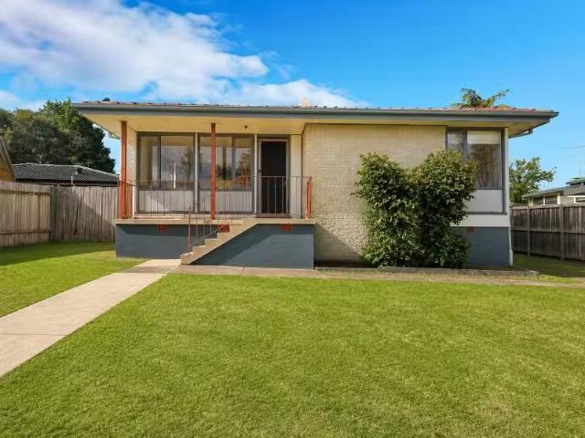 House for rent in Airds, Sydney