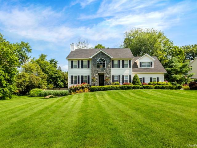 House for sale in Patterson, New York