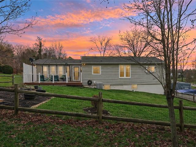 House for sale in Strabane, Pennsylvania
