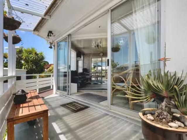 House for sale in Hillsborough, Taranaki