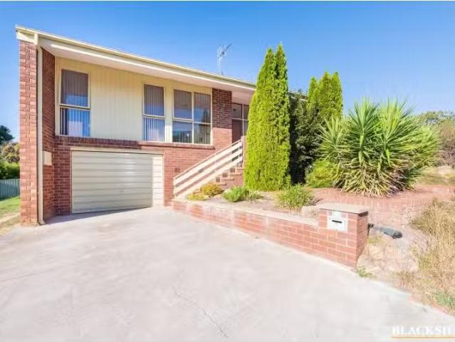 House for rent in Woden, Australian Capital Territory