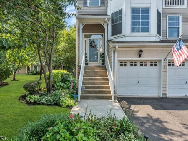 Condo for sale in Harbour Village, South Amboy