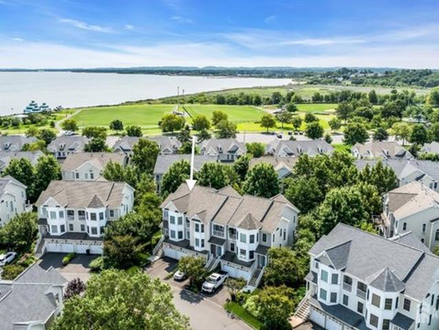 Condo for sale in South Amboy, New Jersey