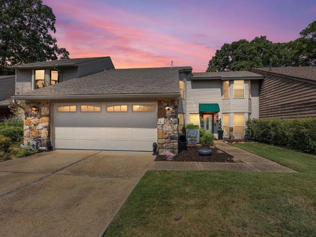 Condo for sale in Maumelle, Pulaski County