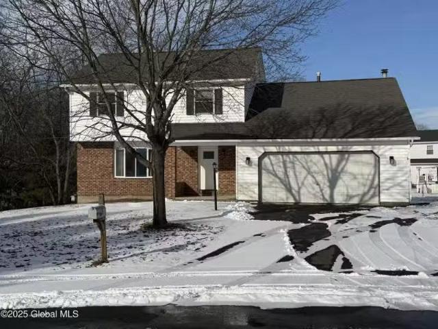 House for rent in Albany