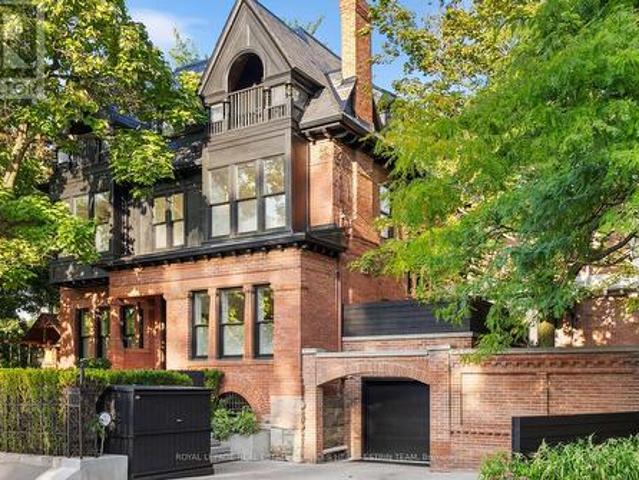 House for sale in University—Rosedale, Toronto
