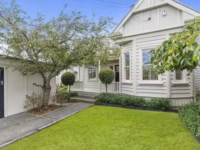 House for sale in Owhata