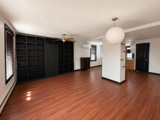 House for sale in Hudson, New Jersey