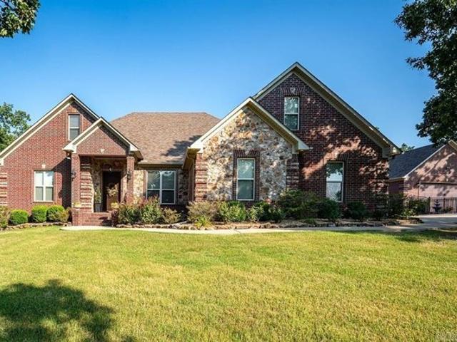 House for sale in Greenbrier, Faulkner County