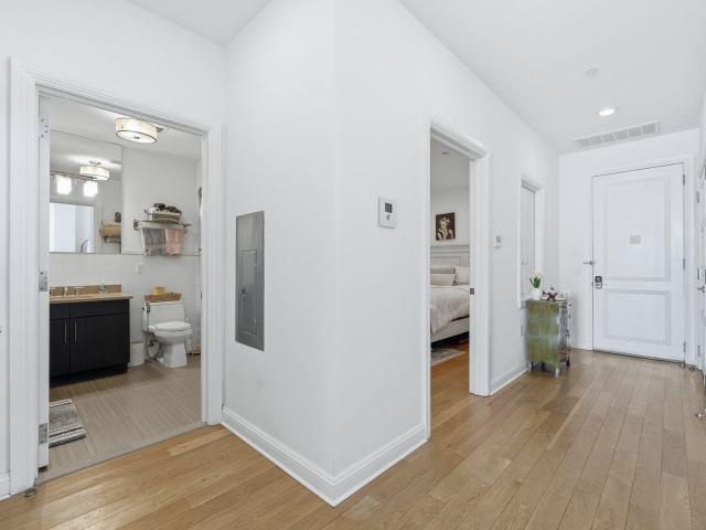 Condo for sale in Edgewater, New Jersey
