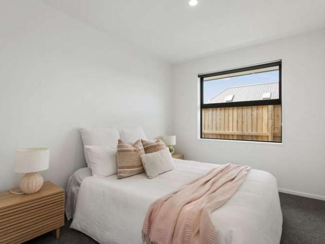 House for rent in Chaslands, Canterbury