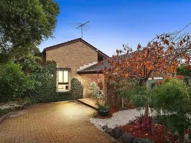 House for rent in Burwood