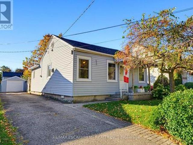 House for sale in Hunter, Hamilton
