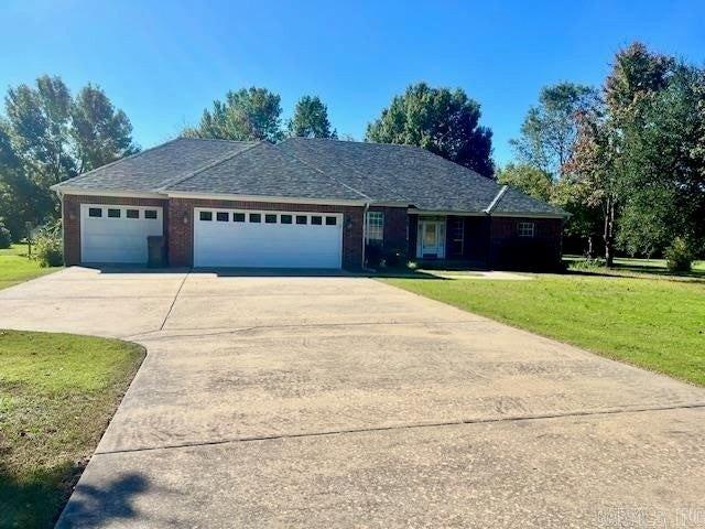 House for sale in Ark
