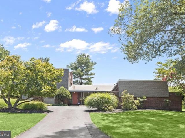House for sale in Gibsonton, Maryland