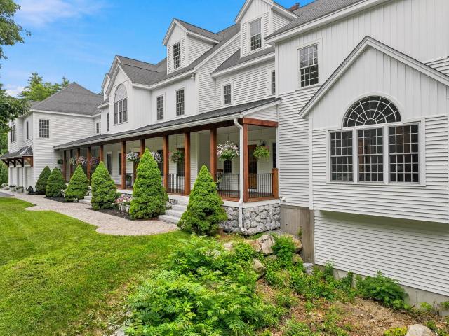 House for sale in New Hampshire