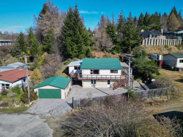 House for sale in Otakou