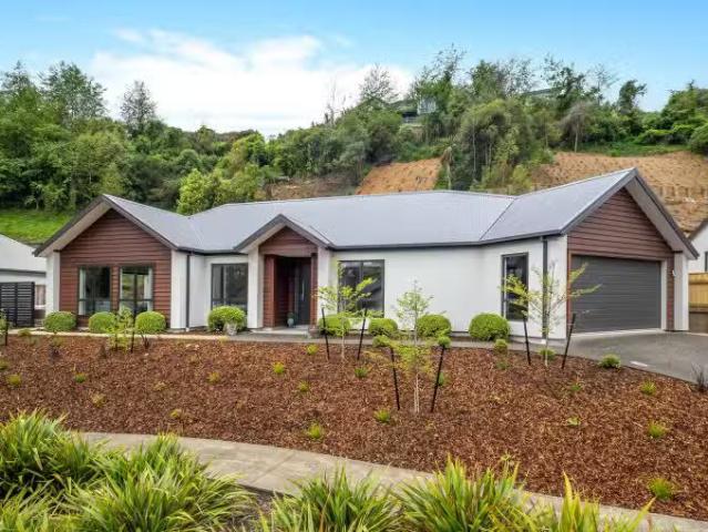 House for sale in Cable Bay, Nelson Bays