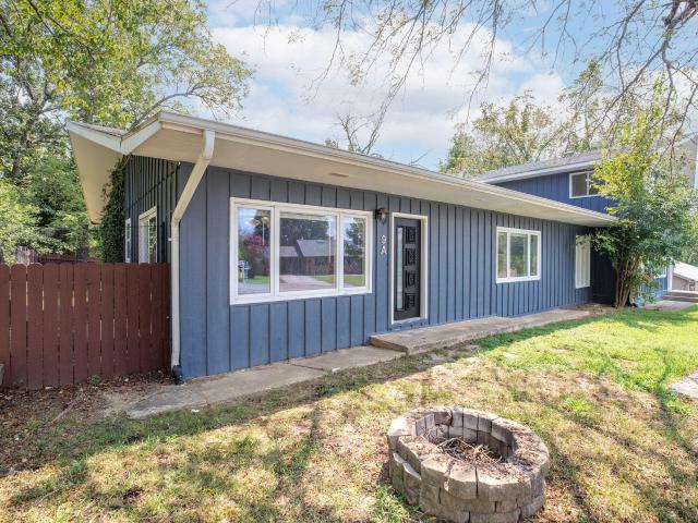 House for sale in Stone, Missouri