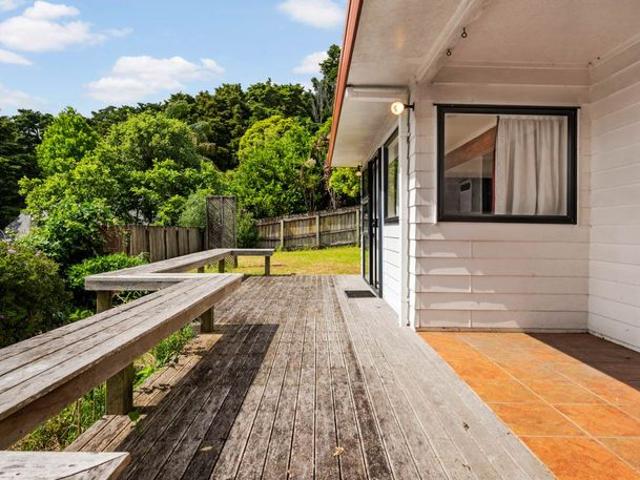 House for rent in Awhitu, Oroua County
