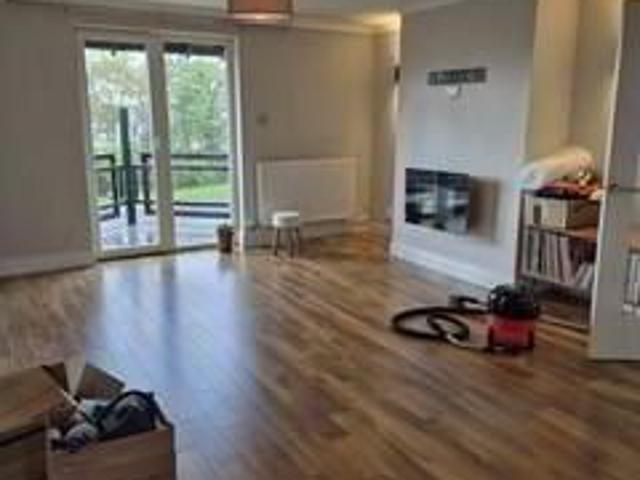 Apartment to rent in Jordanstown, County Antrim