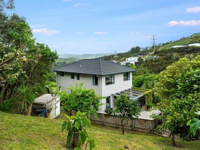 House for sale in Whitby, Wellington