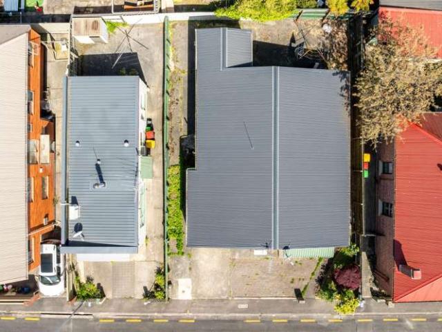 House for sale in Otakou