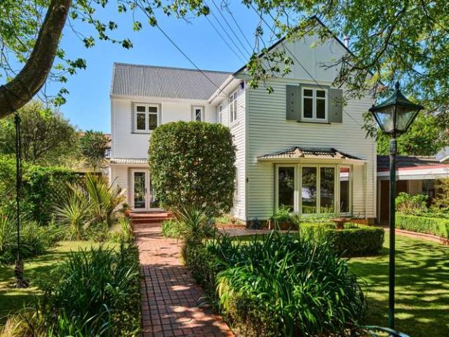 House for sale in Woburn, Lower Hutt