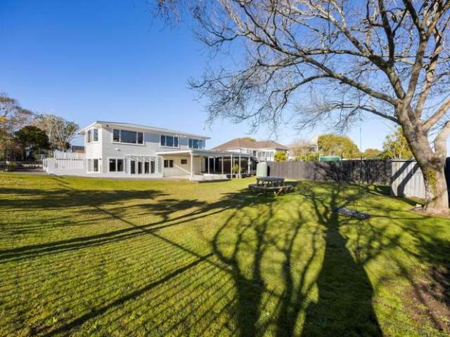 House for sale in Awhitu, Oroua County