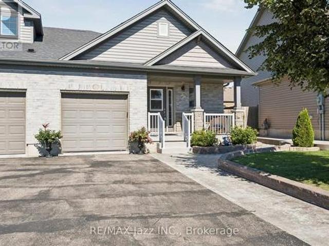 House for sale in Simcoe, Southwestern Ontario