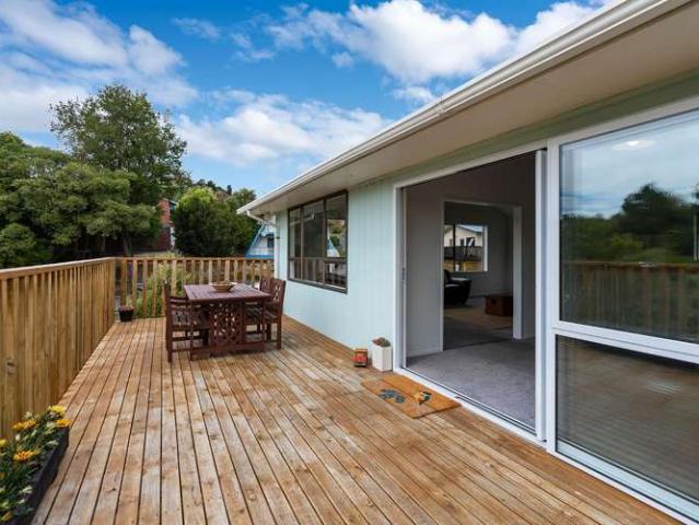 House for sale in Otakou