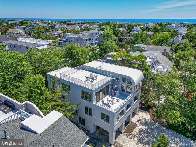 House for sale in Barnegat Light, New Jersey