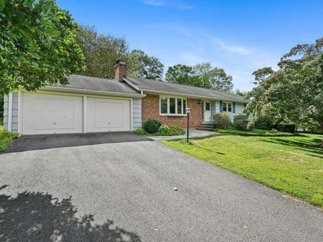 House for sale in Trumbull, Connecticut